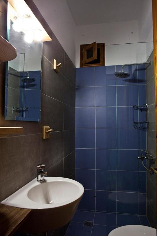 דמוצ'ארי Victoria'S Guesthouse מראה חיצוני תמונה